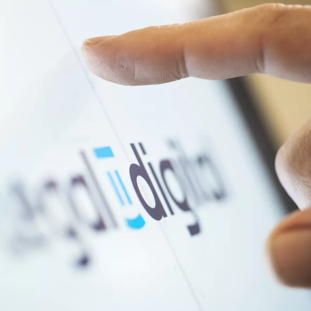 BRANDING-1 BRANDING-1